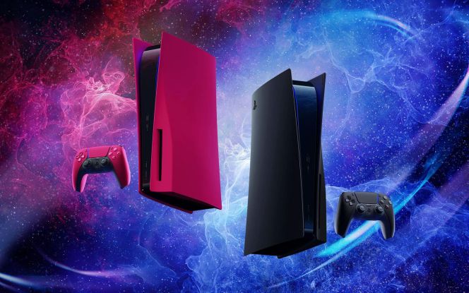 Konsolenabdeckungen; Midnight Black und Cosmic Red (Sony PlayStation 5)